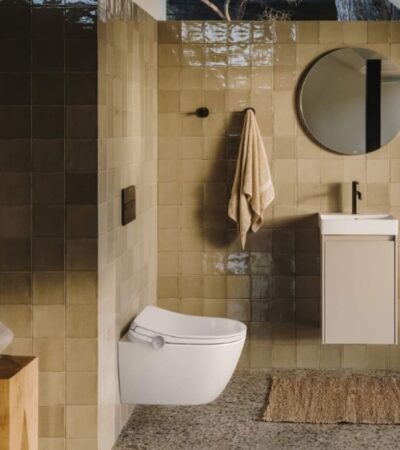 ROCA Комплект Smart тоалетна In-Wash Ona с вградено казанче DUPLO SMART и подгряваща седалка и капак, черен бутон A80315FS01+A890090800+A890088308