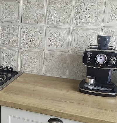 Испански дизайнерски плочки с матова повърхност. Плочки за кухненски гръбче и баня.