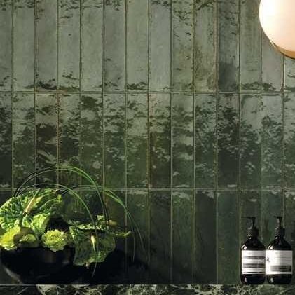 малки зелени полирани плочки lume-crogiolo-green-lux
